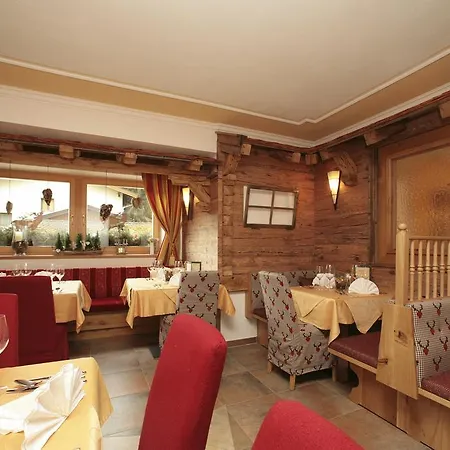 Hotell Eder Michaela 3*