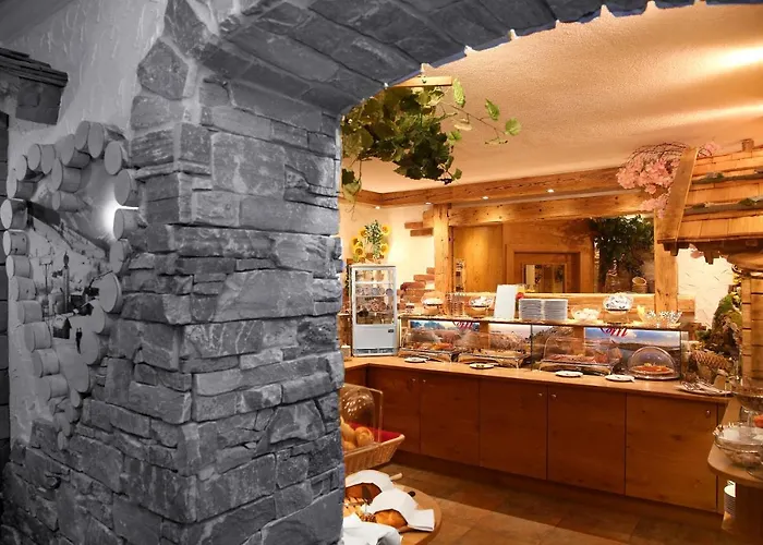 Hotel Eder Michaela 3*