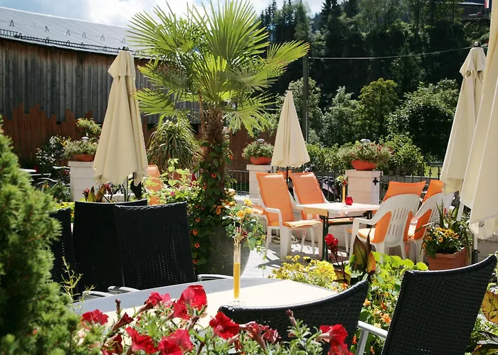 Eder Michaela Hotell 3*